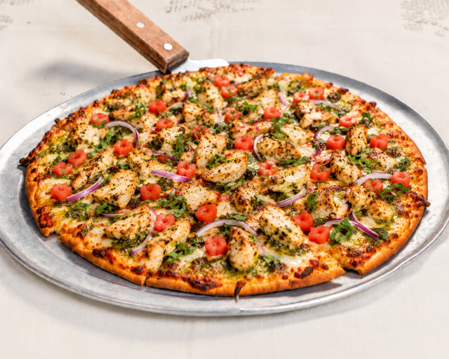 14" Chicken Pesto Pizza.